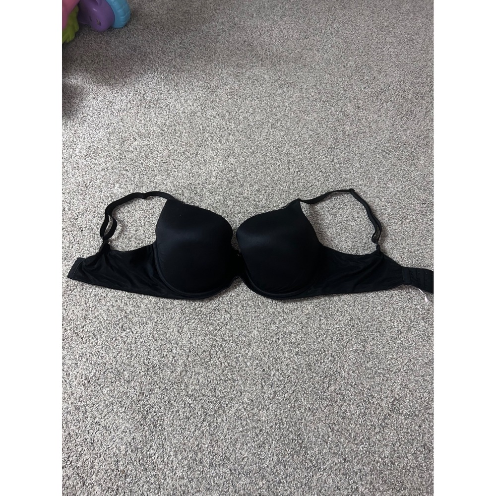 Victoria's Secret Body By Victoria Black Lined Demi Bra 34DDD Lace Trim Heart
